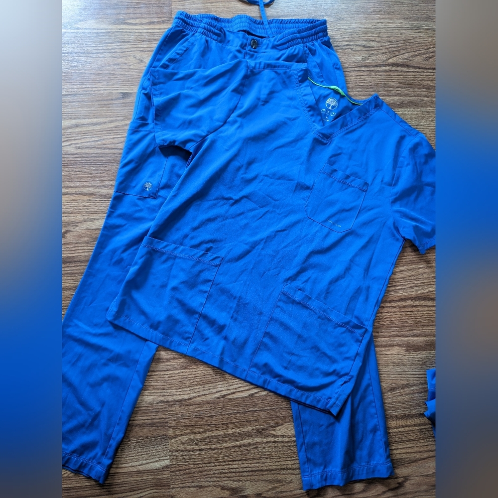 Men's scrubs